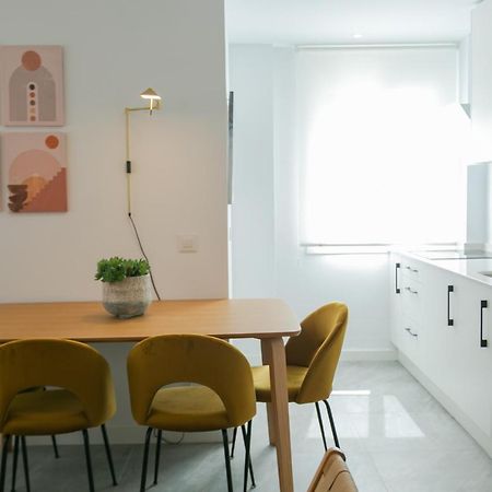 Lujoso Apartamento Con Piscina Compartida 3 Sevilla Exteriér fotografie